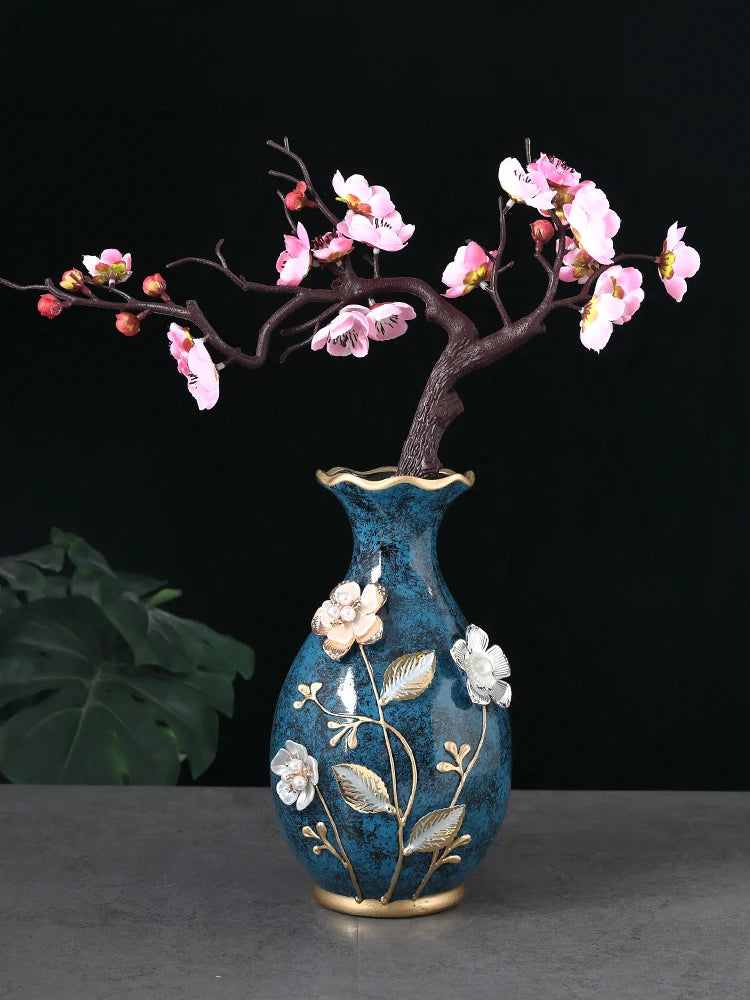 Wobble Form Ceramic Vase by PurelyhomeDeco