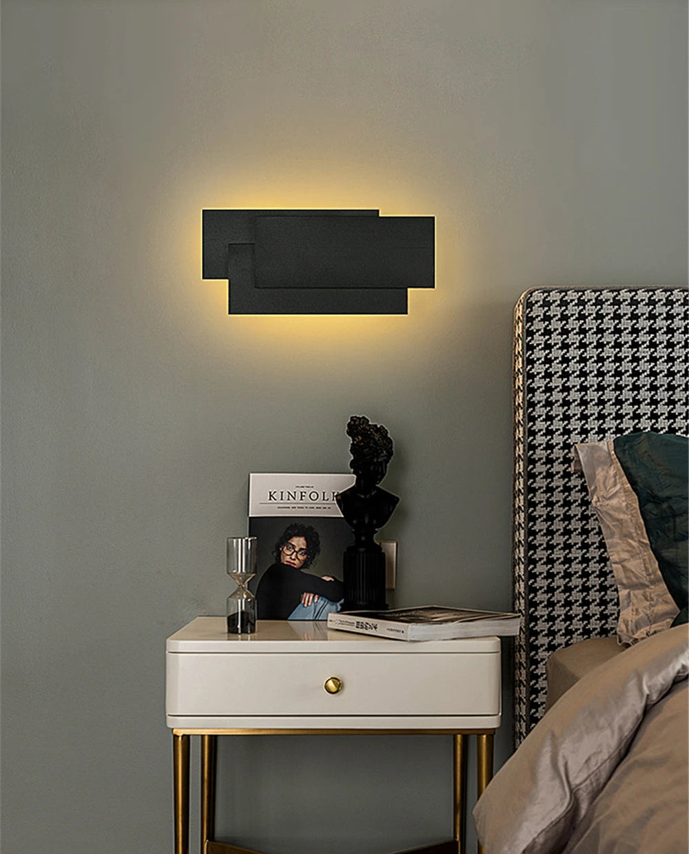 Halo – Modern LED Wall Sconce by PurelyhomeDeco