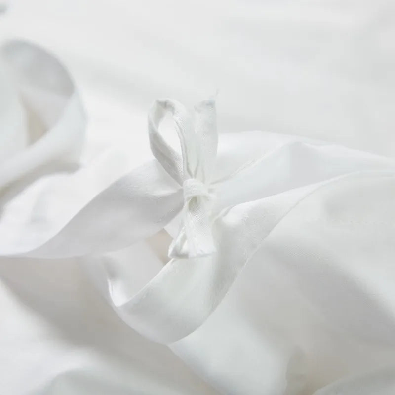 SnowSerène Premium Bedding Set by PurelyhomeDeco