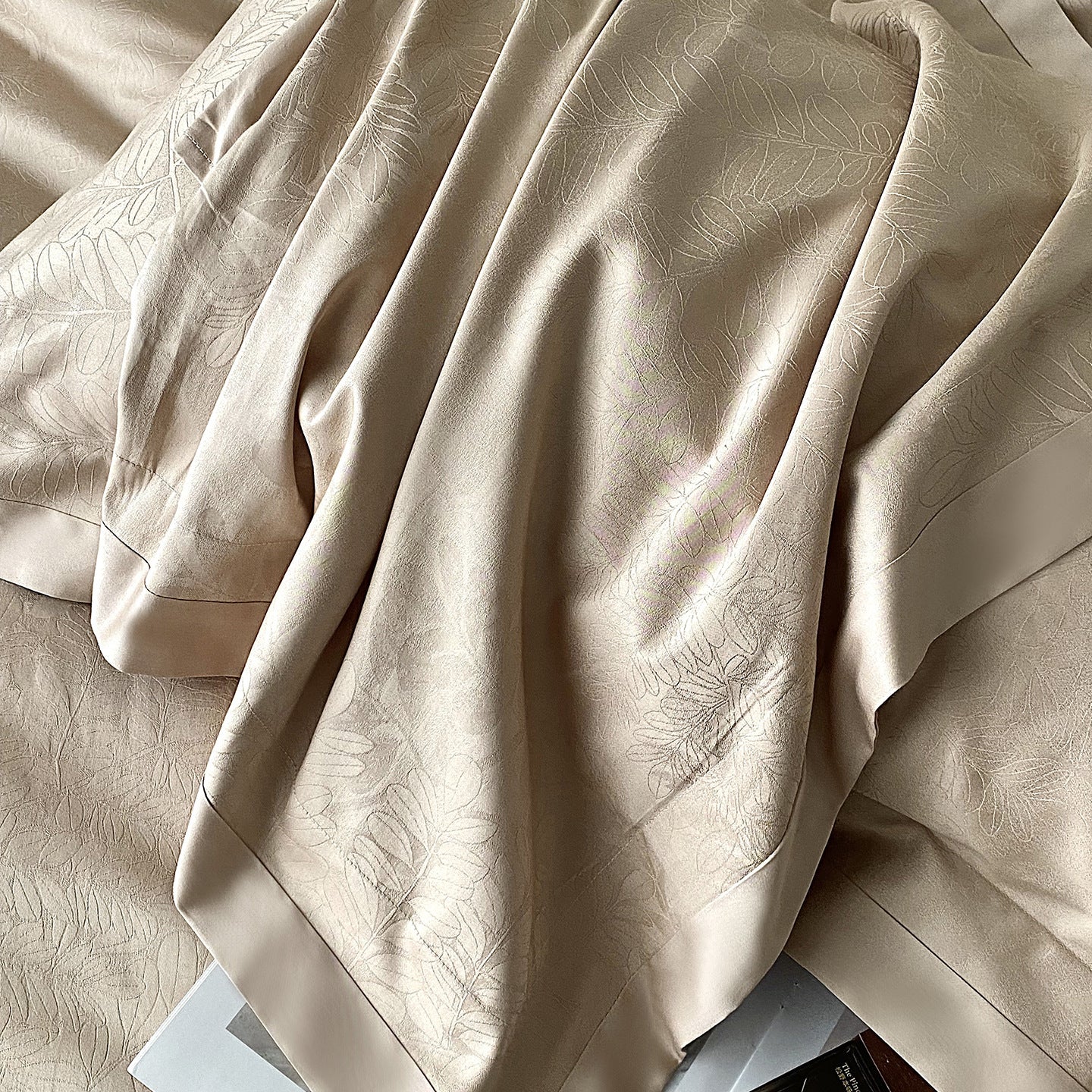 RegaliaSateen™ 4PCS Premium 100s Sateen Jacquard Bedding Set – Pure Cotton Sheet & Duvet Cover (Queen/King) by PurelyhomeDeco
