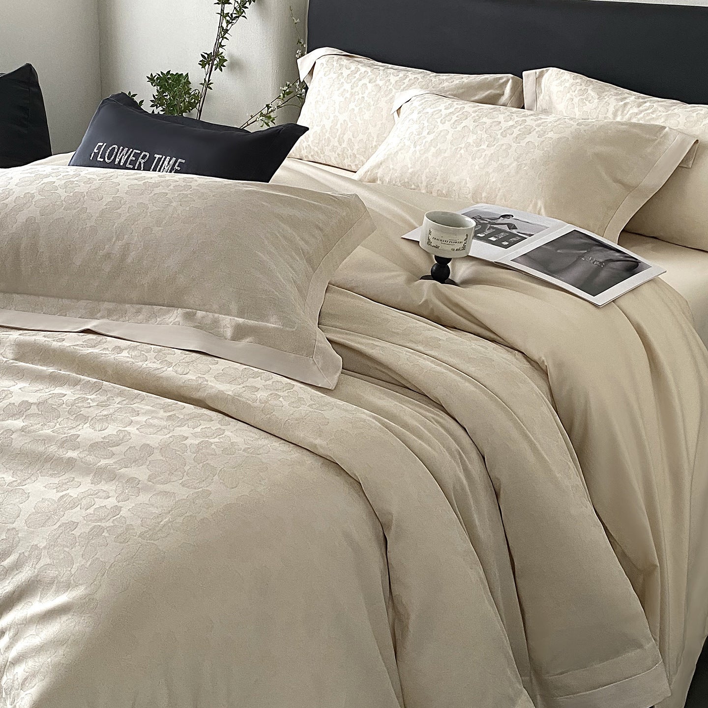 RegaliaSateen™ 4PCS Premium 100s Sateen Jacquard Bedding Set – Pure Cotton Sheet & Duvet Cover (Queen/King) by PurelyhomeDeco