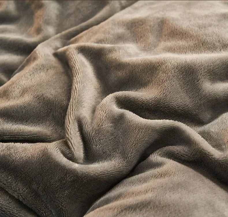 Velours Nocturne by PurelyhomeDeco