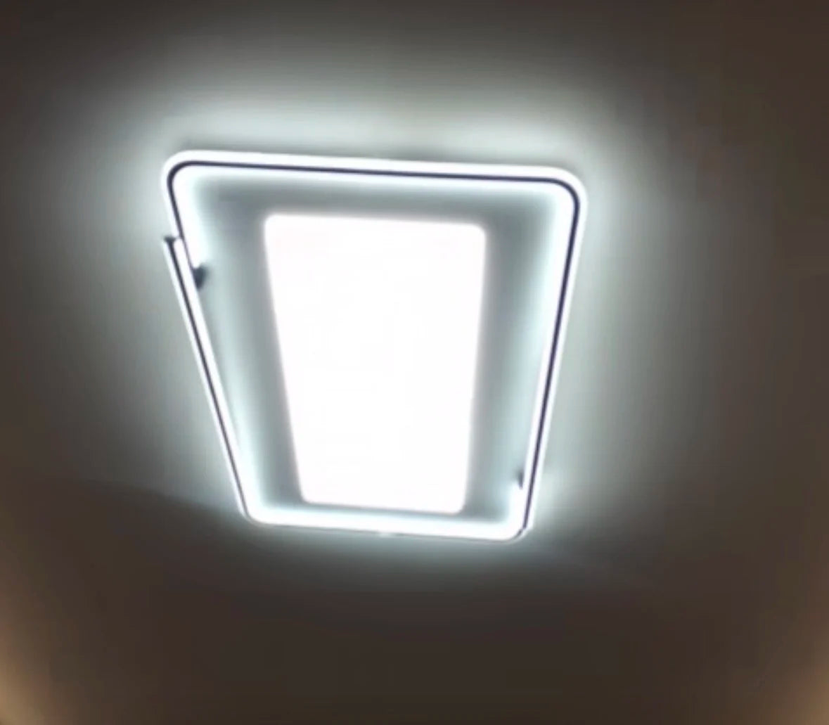 FloatLine LED by PurelyhomeDeco