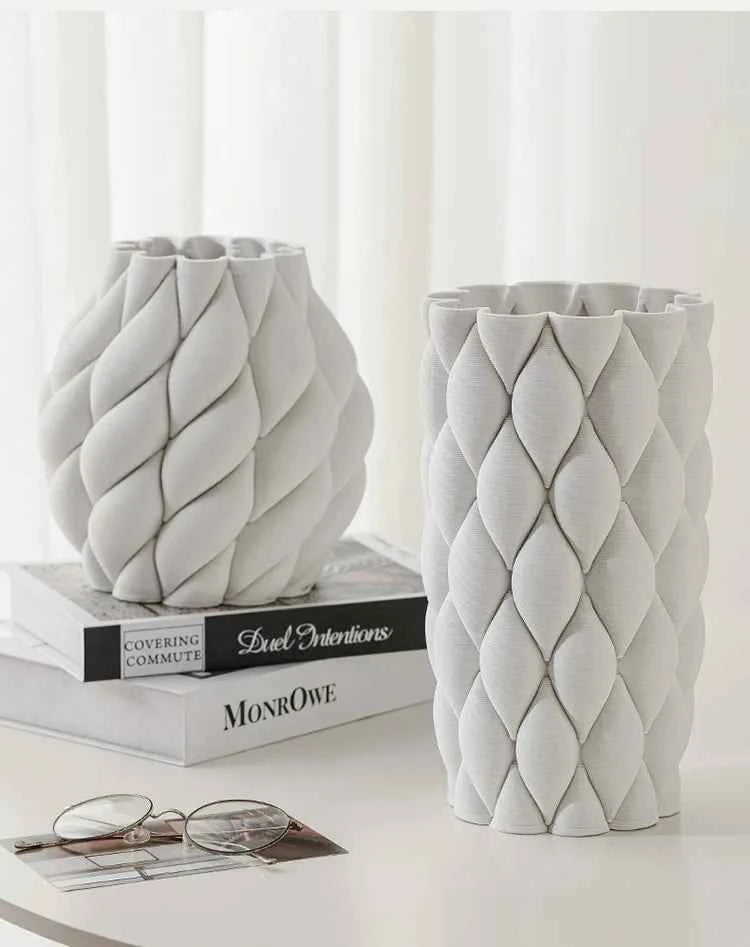 Opal Curve 3D Vase by PurelyhomeDeco