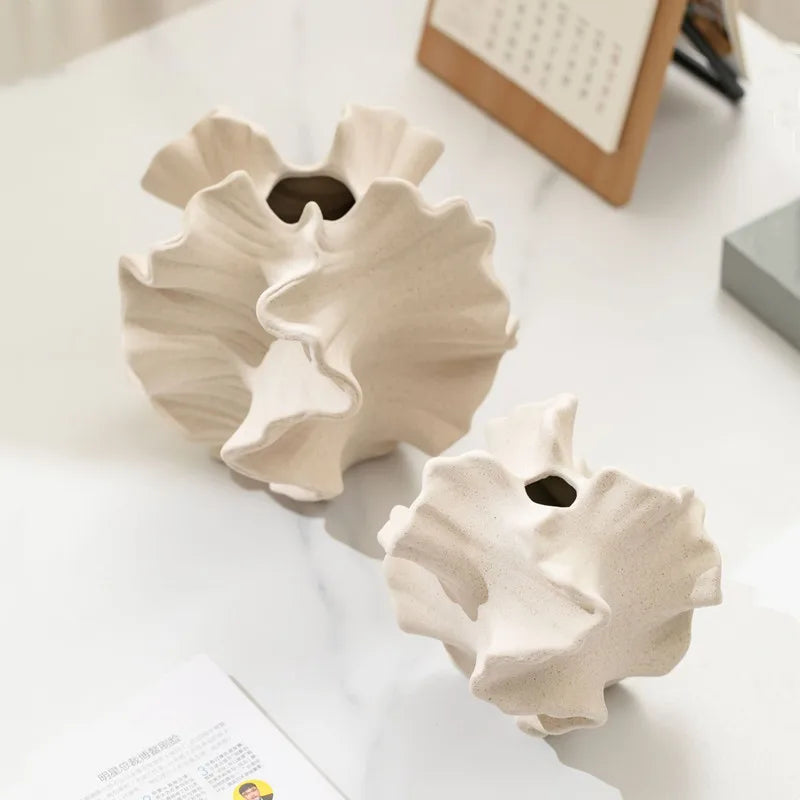 Petal Wave Vase by PurelyhomeDeco