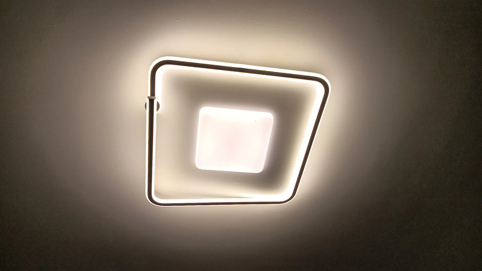 FloatLine LED by PurelyhomeDeco