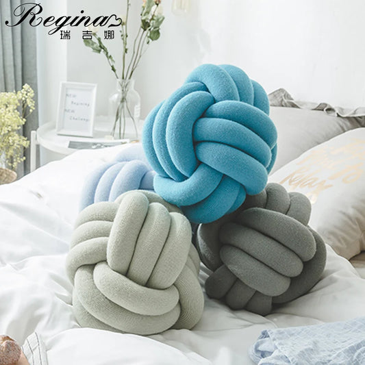 REGINA DIY Knot Pillow Ball