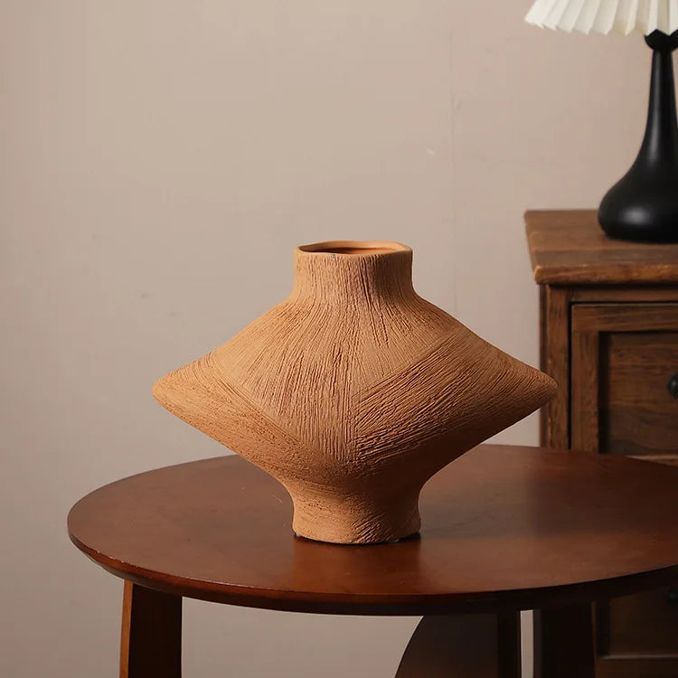 Retro Muse Ceramic Vase by PurelyhomeDeco