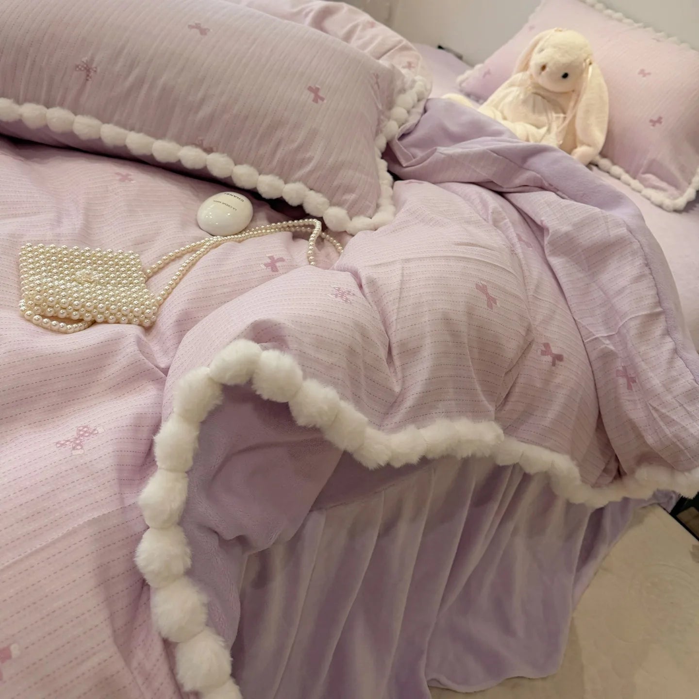 POMORA Bedding Set by PurelyhomeDeco