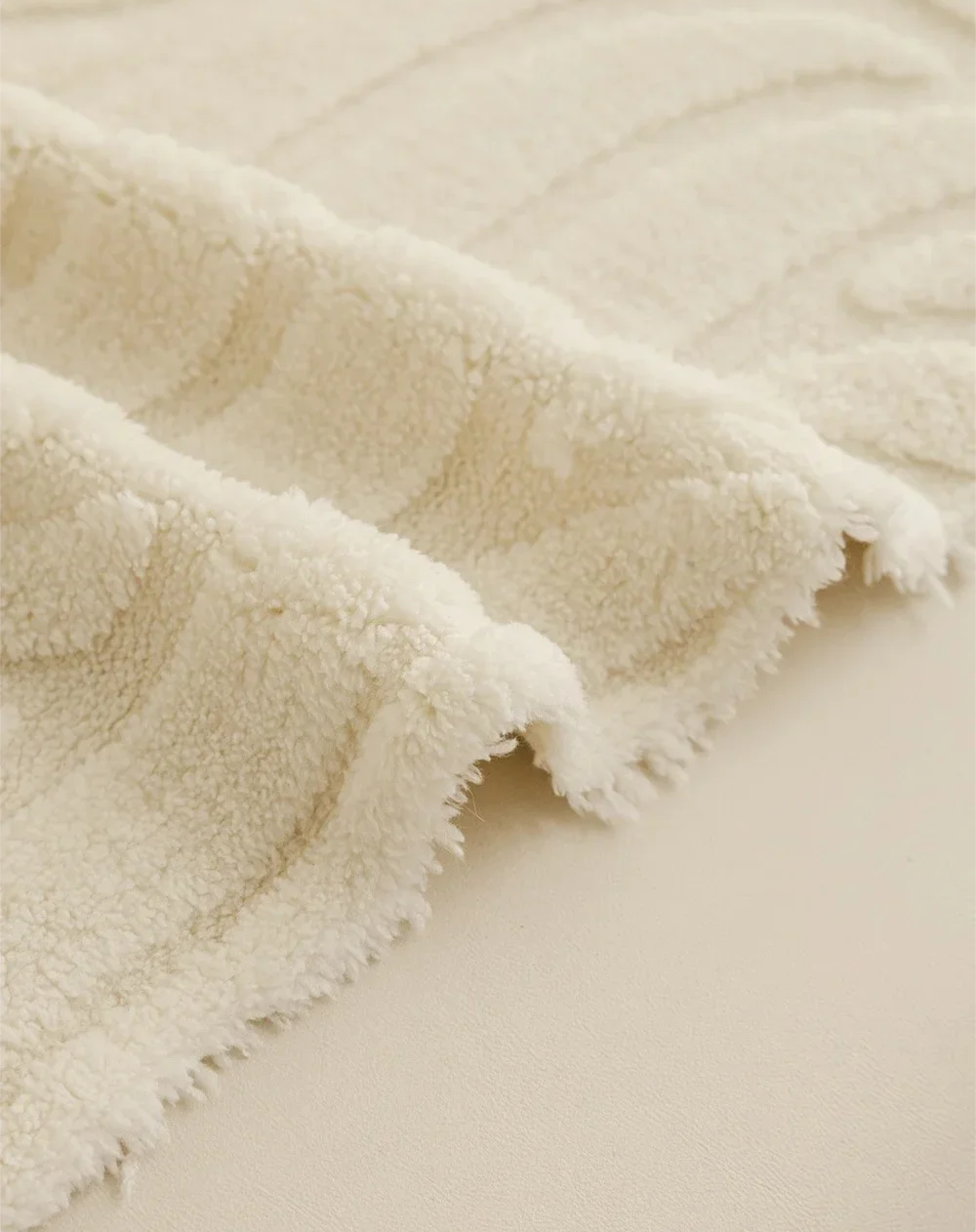 VÉLUNA™ Plush Sofa Cover by PurelyhomeDeco