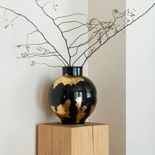 Aurelia Foil – Gold-Plated Porcelain Decorative Vase | Luxury Table Accent by PurelyhomeDeco