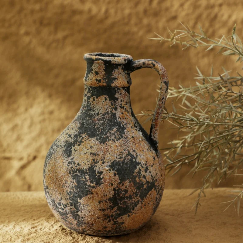 Classic Reverie Vase by PurelyhomeDeco