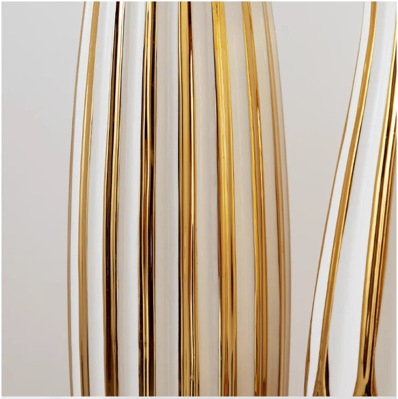 Château Luxe Gold Vase by PurelyhomeDeco