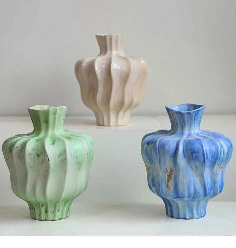 Luxe Blossom Curve Vase by PurelyhomeDeco