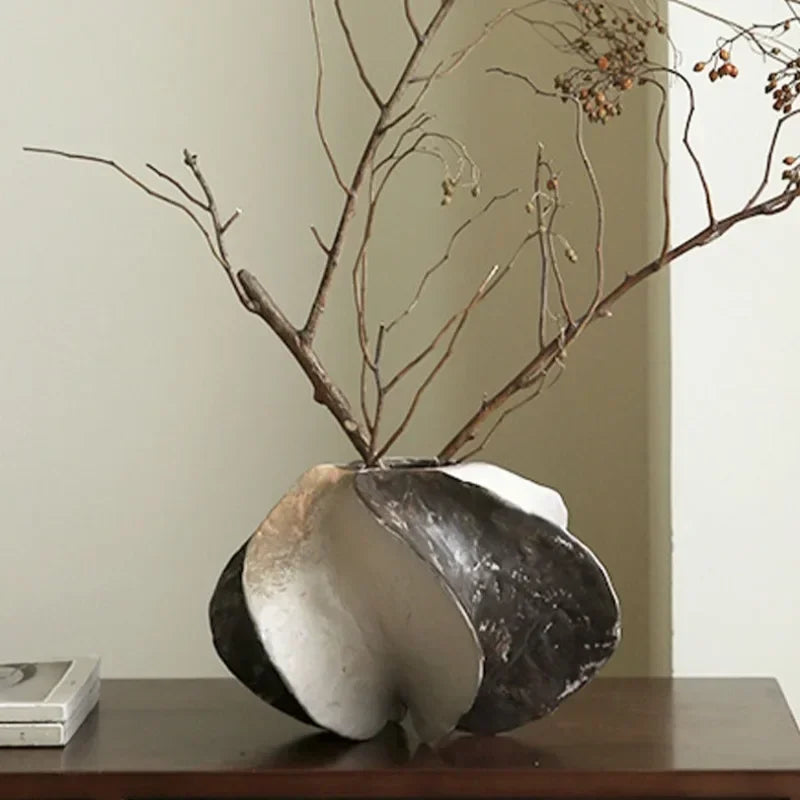 Carambola Muse Vase by PurelyhomeDeco