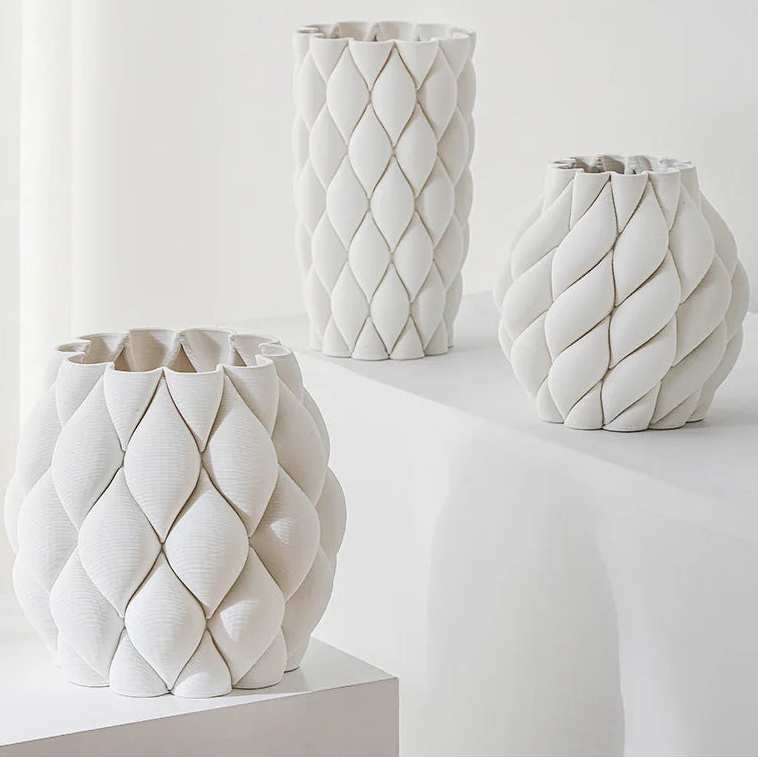 Opal Curve 3D Vase by PurelyhomeDeco