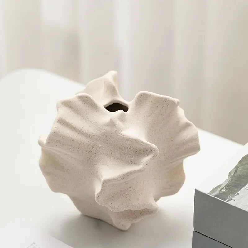 Petal Wave Vase by PurelyhomeDeco
