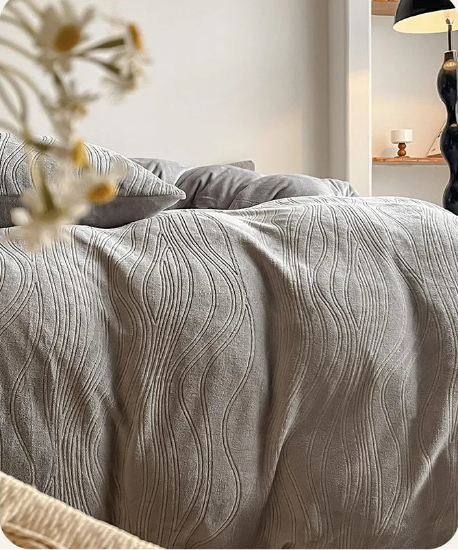 Noctavia Luxe Fleece Ensemble by PurelyhomeDeco