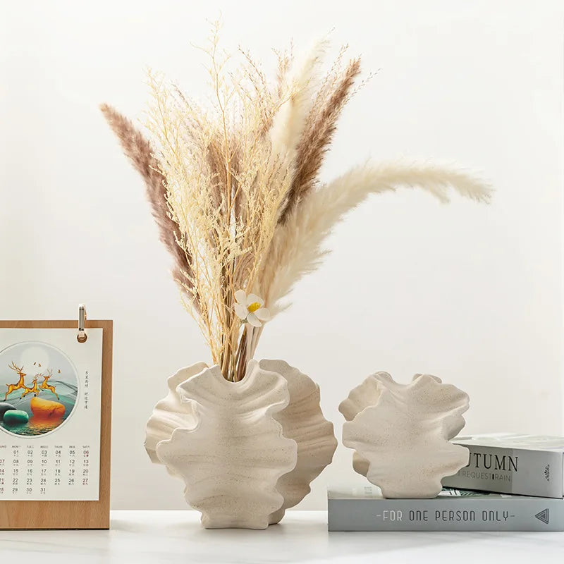 Petal Wave Vase by PurelyhomeDeco